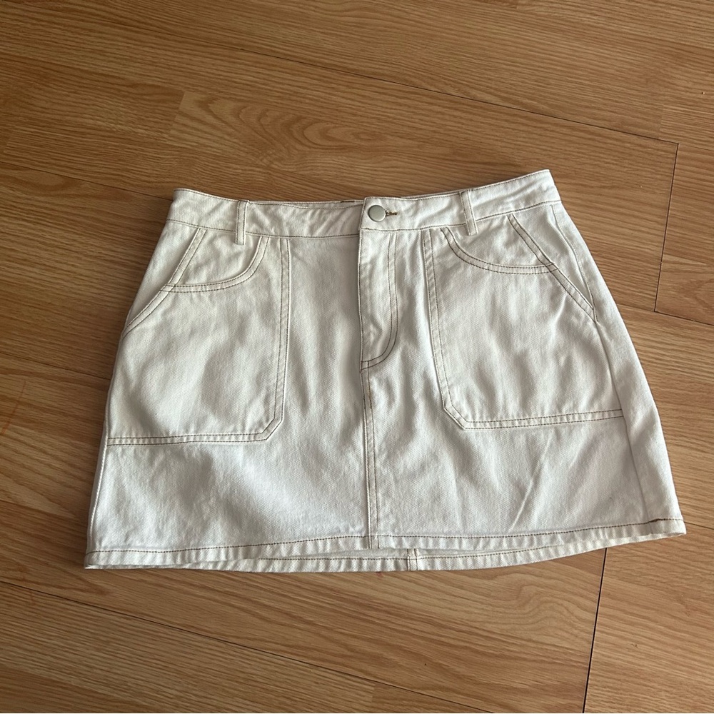 Miou Muse Off White Stretch Mini Denim Skirt Medium - Picture 2 of 8
